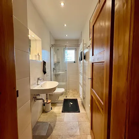 Laubegast Apartmán *