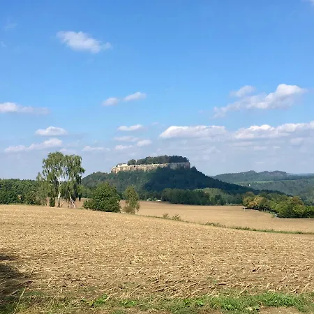 Laubegast Apartmán *