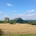 Laubegast 아파트 *