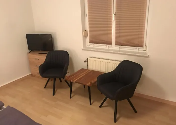 Laubegast Apartament *